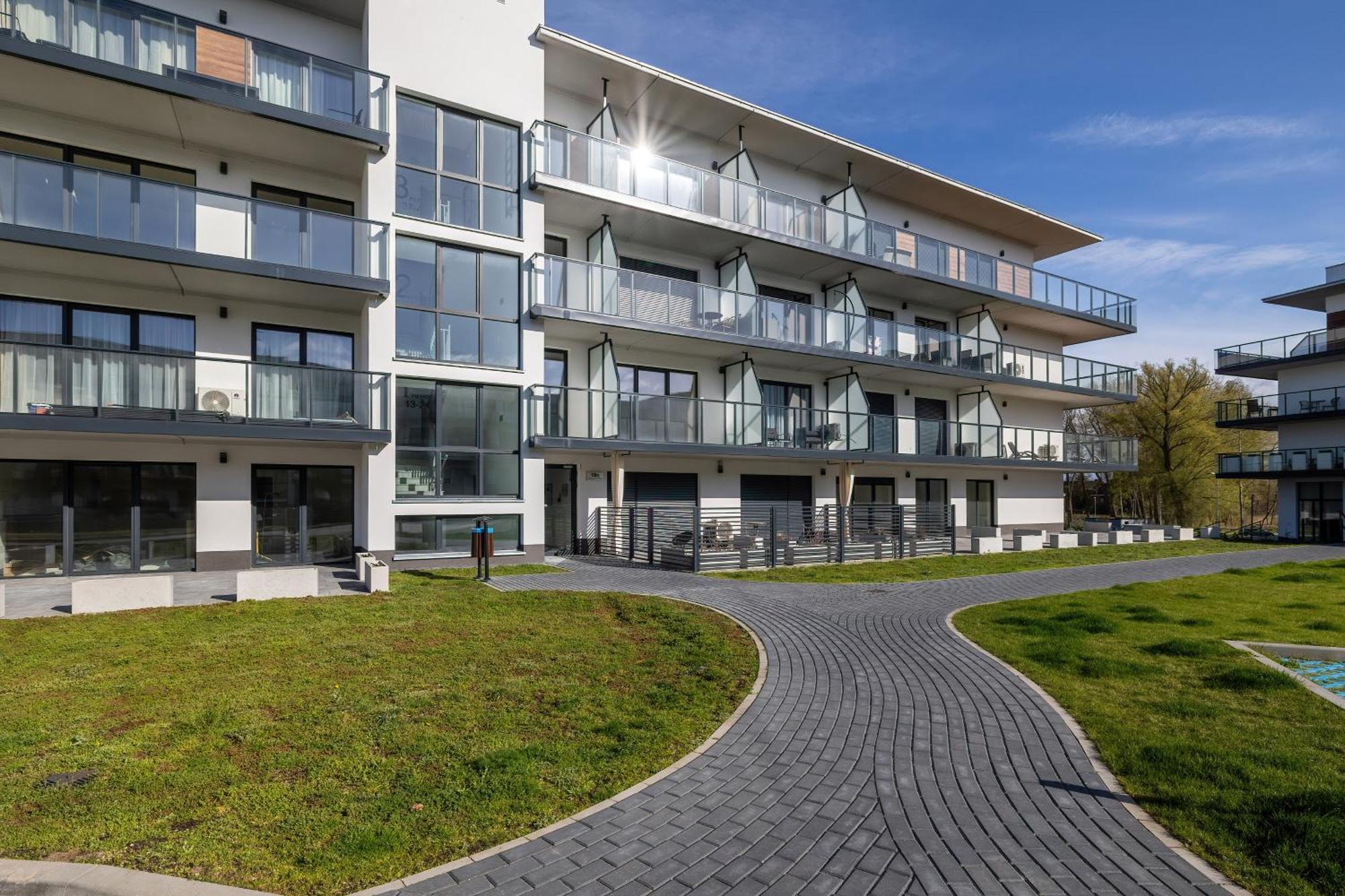 Wellness & Spa Resort Dziwnow Riverfront Apartments With Parking By Noclegi Renters Exterior foto