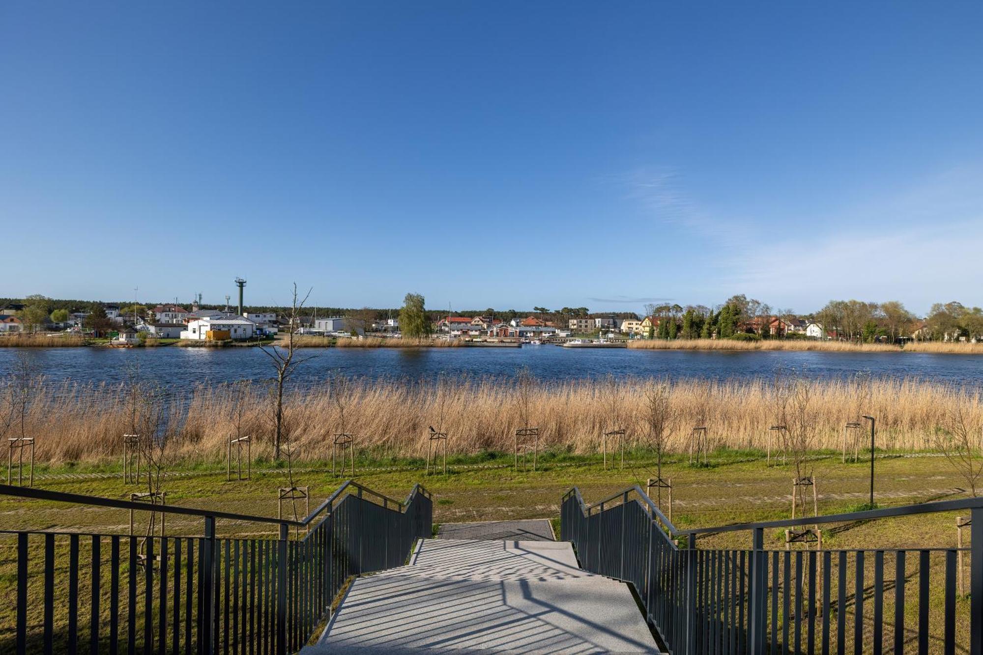 Wellness & Spa Resort Dziwnow Riverfront Apartments With Parking By Noclegi Renters Exterior foto